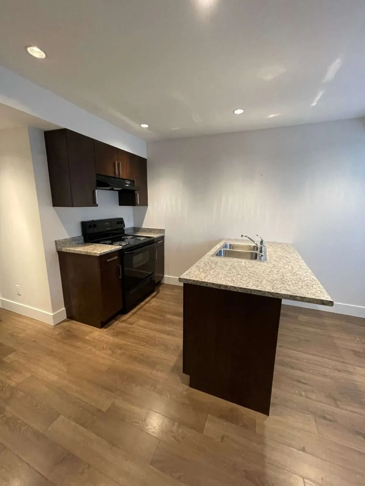 Suite-6816 Eustace Rd