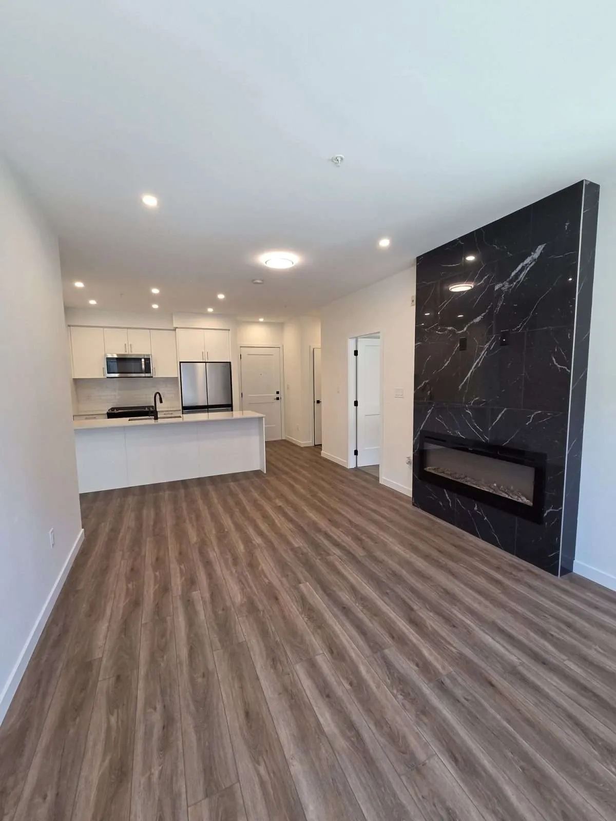 215-654 Granderson Rd, Langford