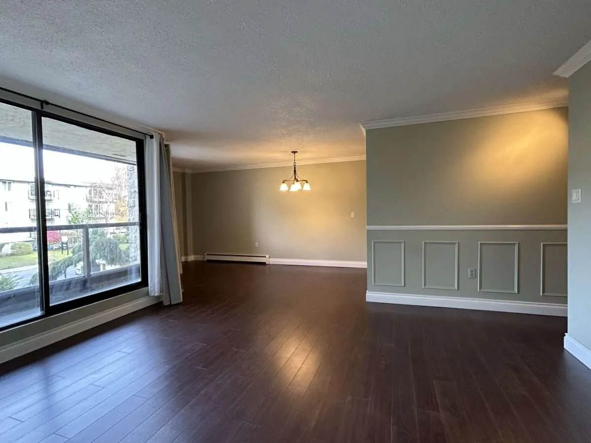 205-1745 Leighton Rd, Victoria