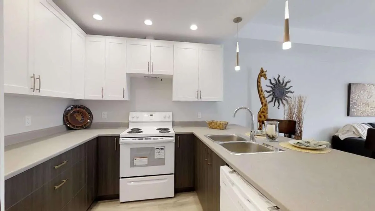 304-3319A Painter Rd, Colwood