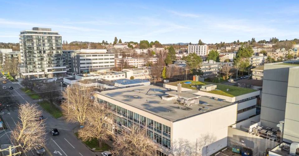 202 – 1175 Cook Street, Victoria